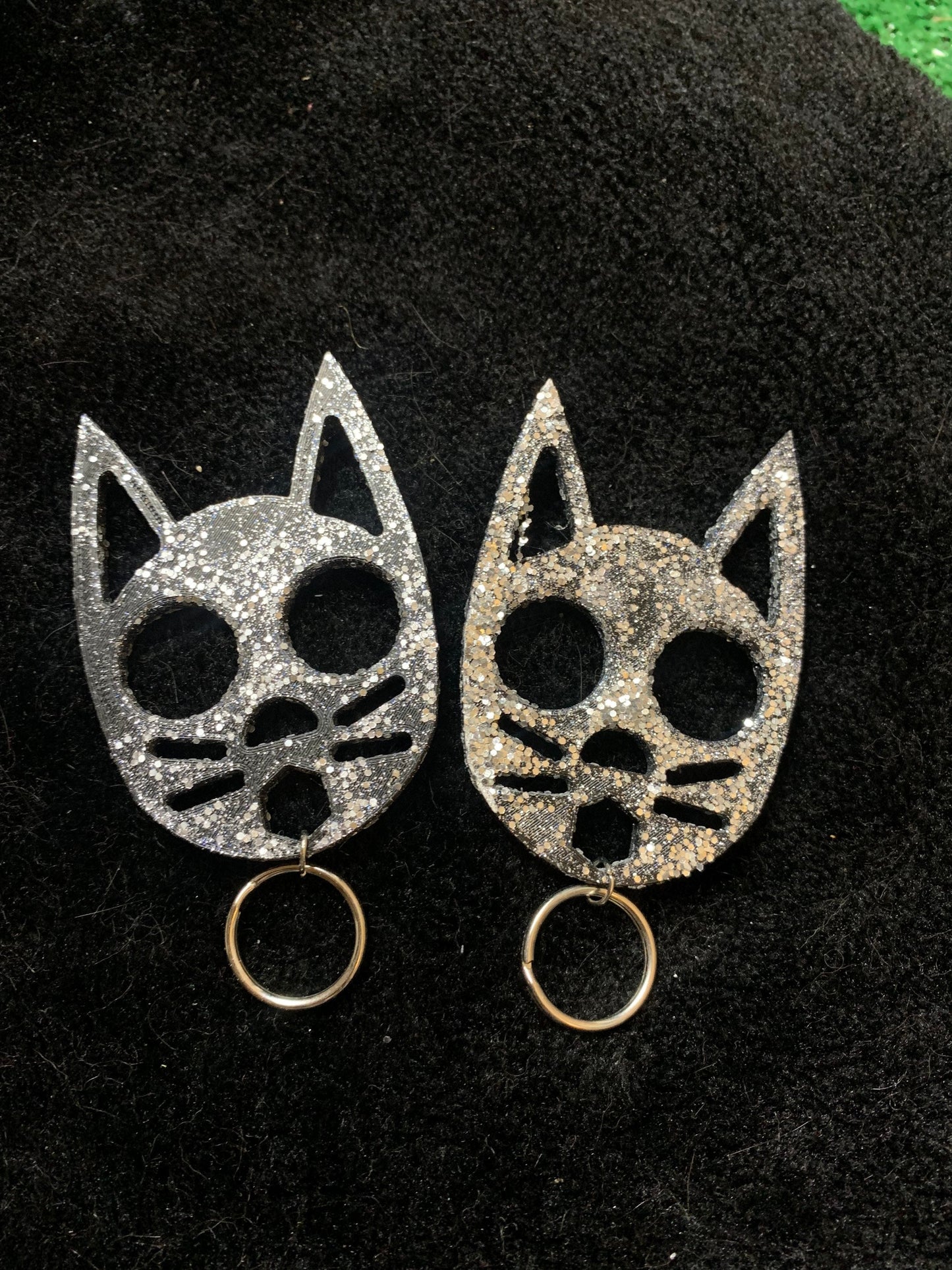 Black & Glitter Kitty Keychain
